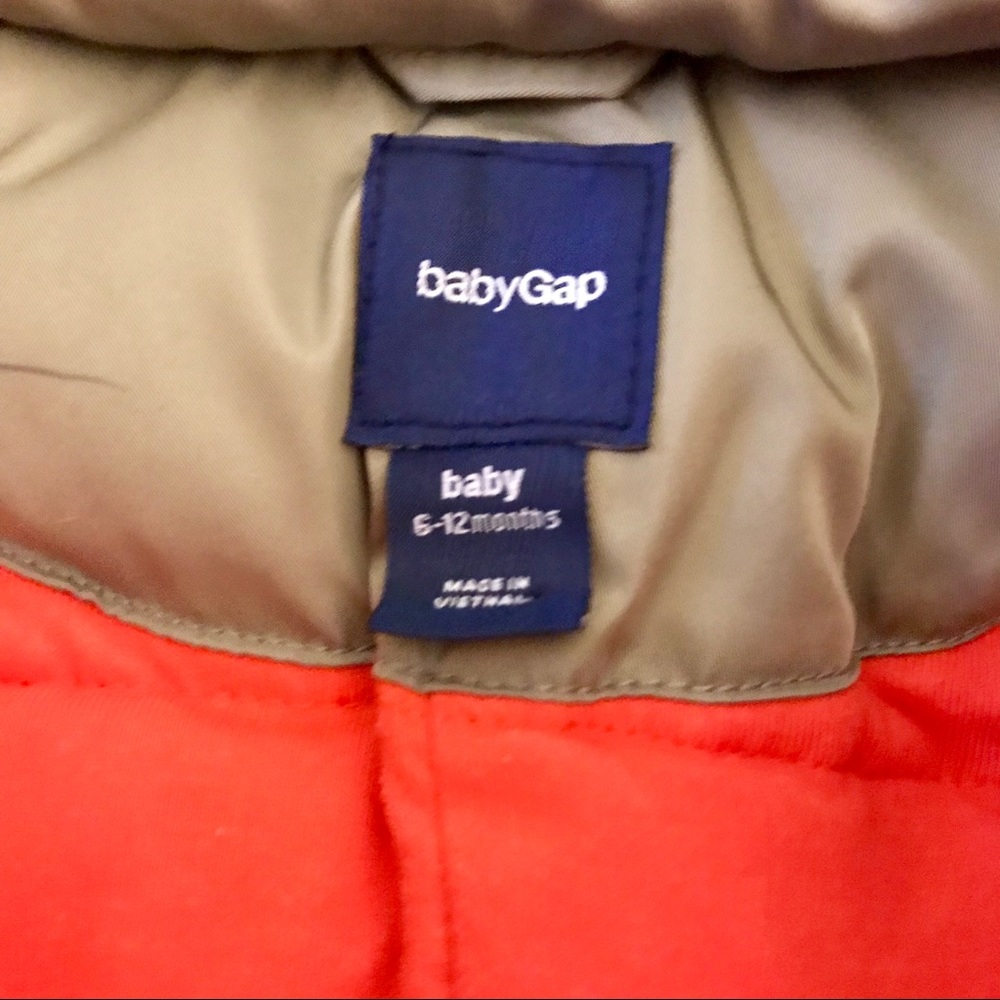 Baby Gap snowsuit - Picture 5 of 5